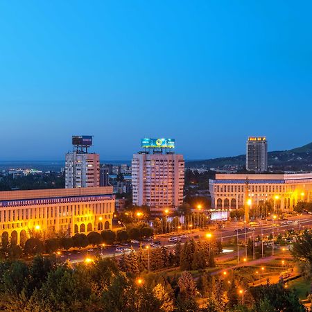 Intercontinental Almaty, An Ihg Hotel מראה חיצוני תמונה