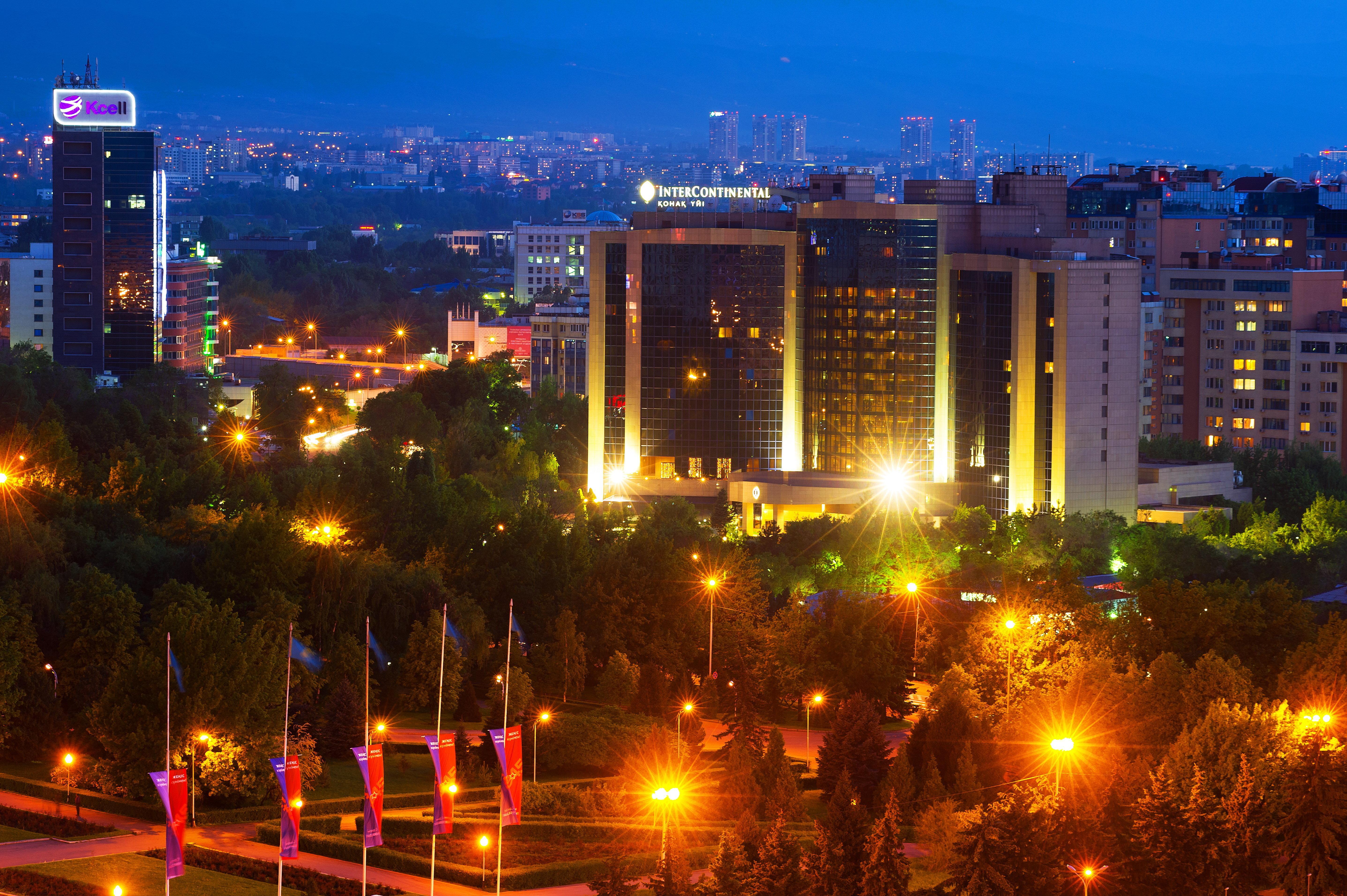 Intercontinental Almaty, An Ihg Hotel מראה חיצוני תמונה